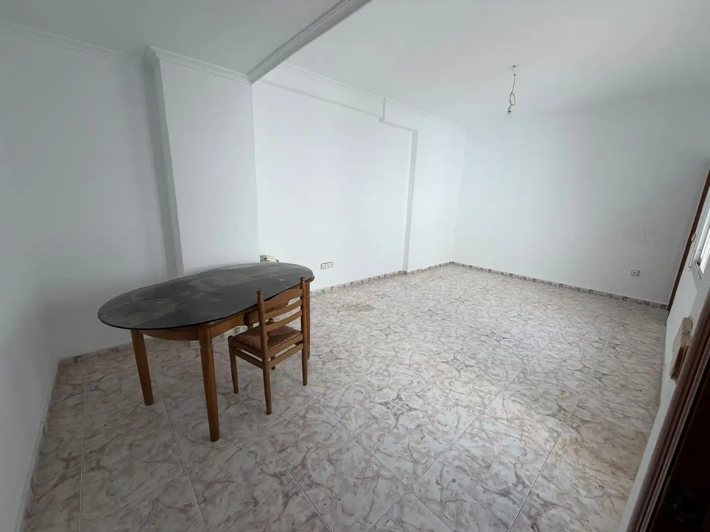 Terraced house with garden for sale in Calle Pontevedra 66, imagen 6