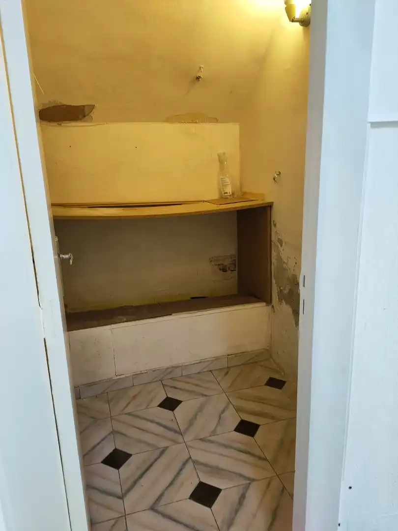 Badezimmer von Geschaftsraum zur Miete in Vilanova i la Geltrú