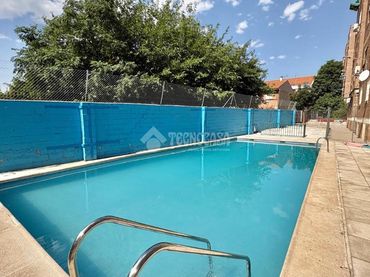 Piso con piscina en venta en Virgen del Rosario