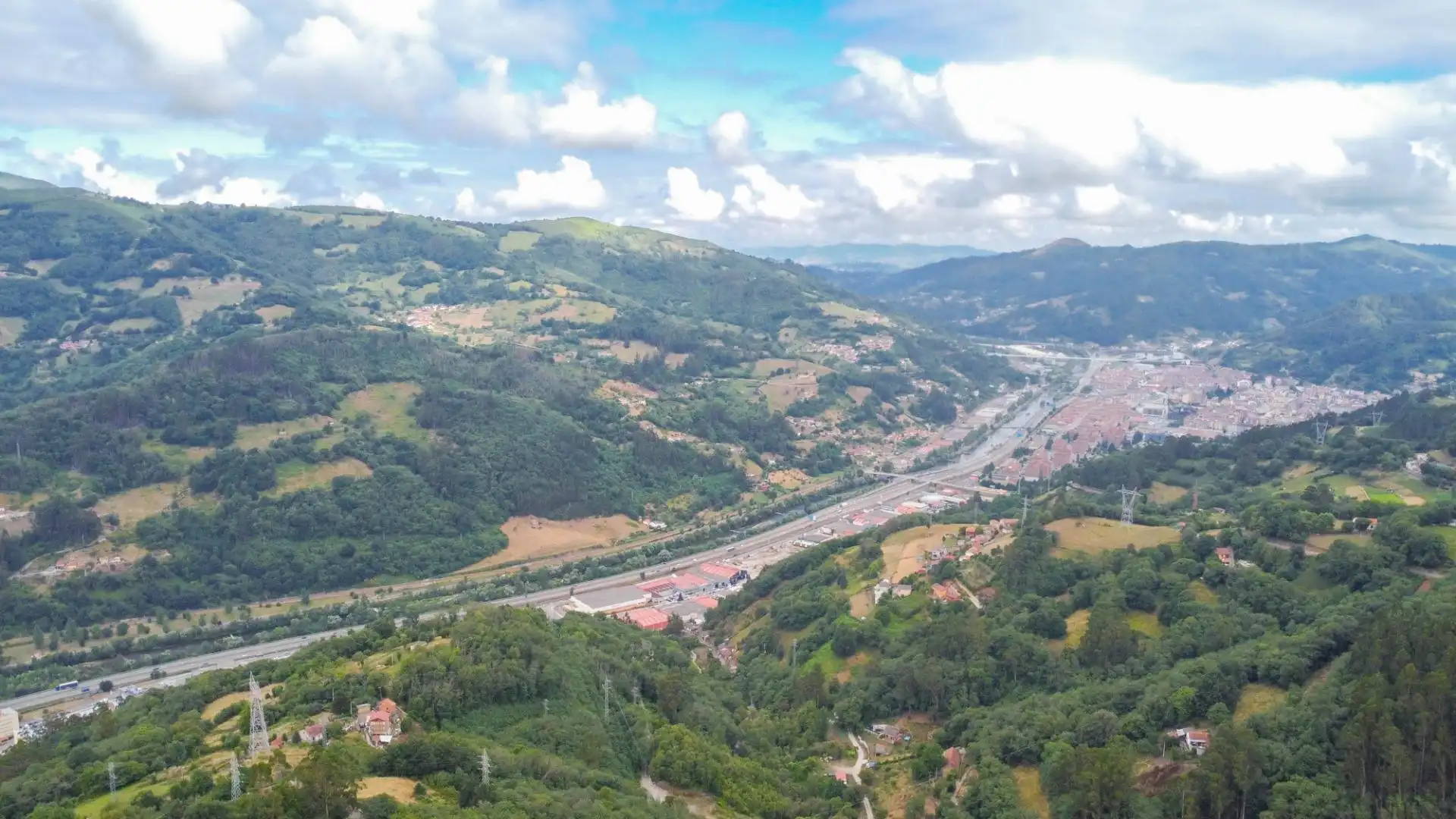 Exterior view of Houses for sale in Mieres (Asturias)  with Furnished