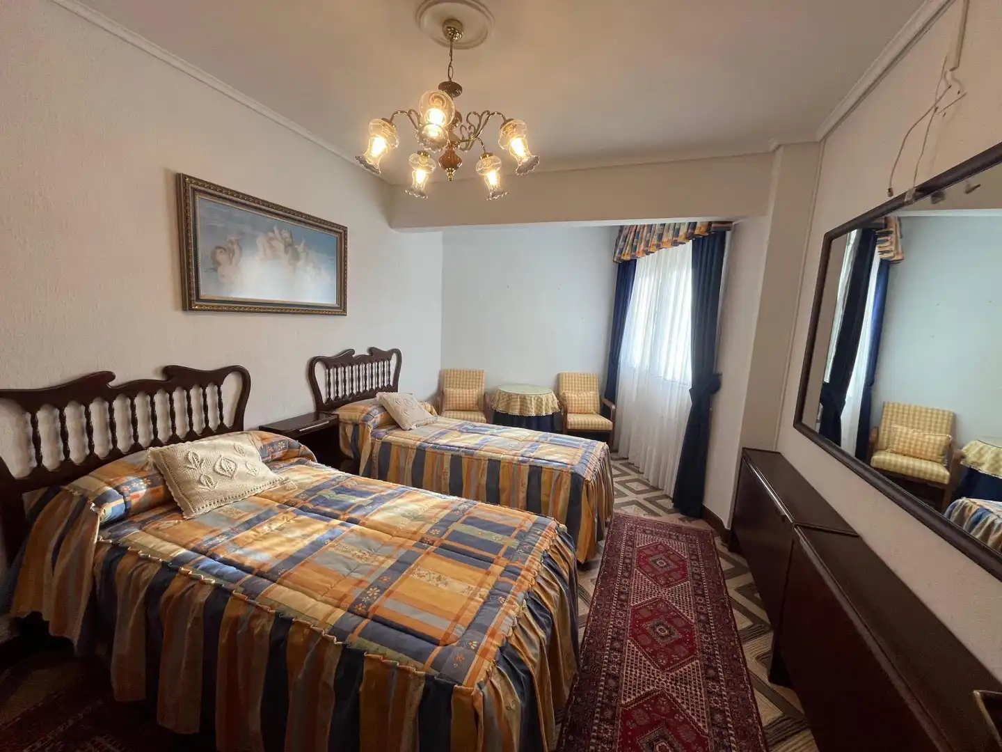 Habitación de Piso en venta en Colindres con Calefacción, Terraza y Amueblado