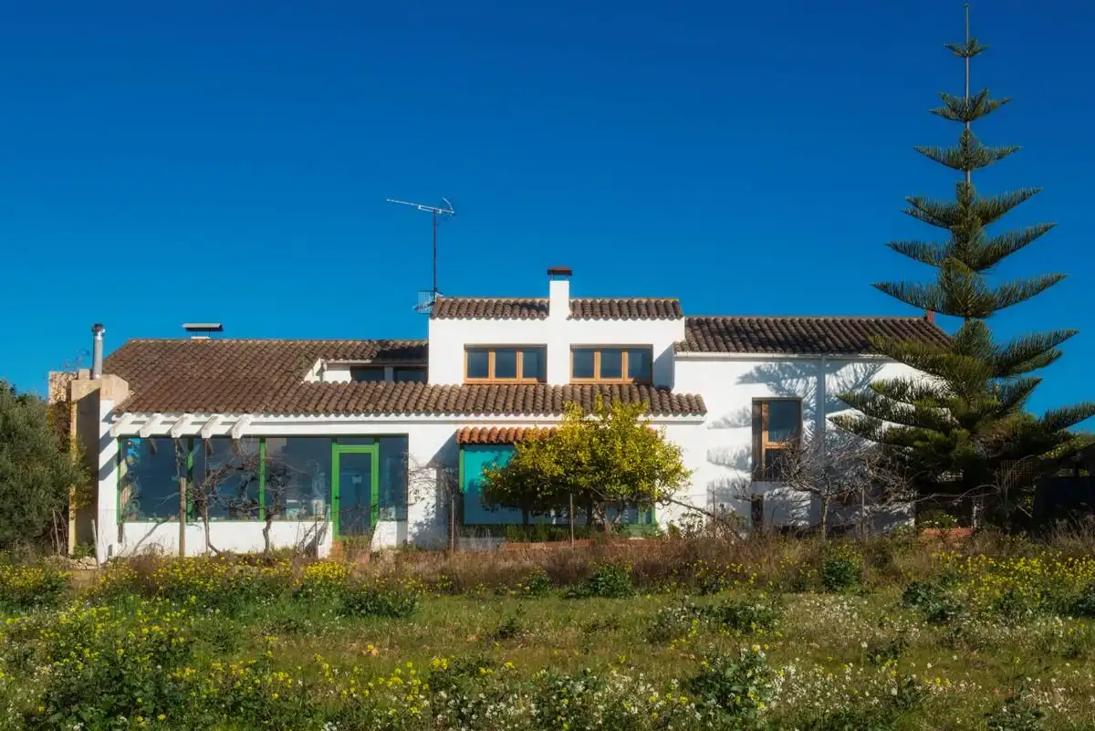 Vista exterior de Casa o chalet en venta en Sant Cugat Sesgarrigues con Calefacción, Jardín privado y Terraza