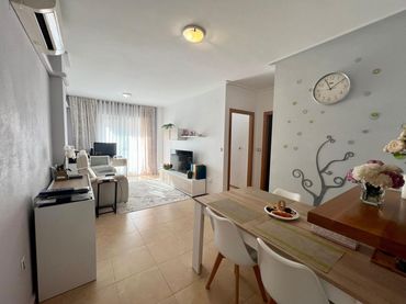 Apartament amb balcó en venda a Calle Campoamor