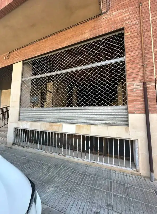 Local comercial en venta en Carrer Joan Maragall, imagen 3