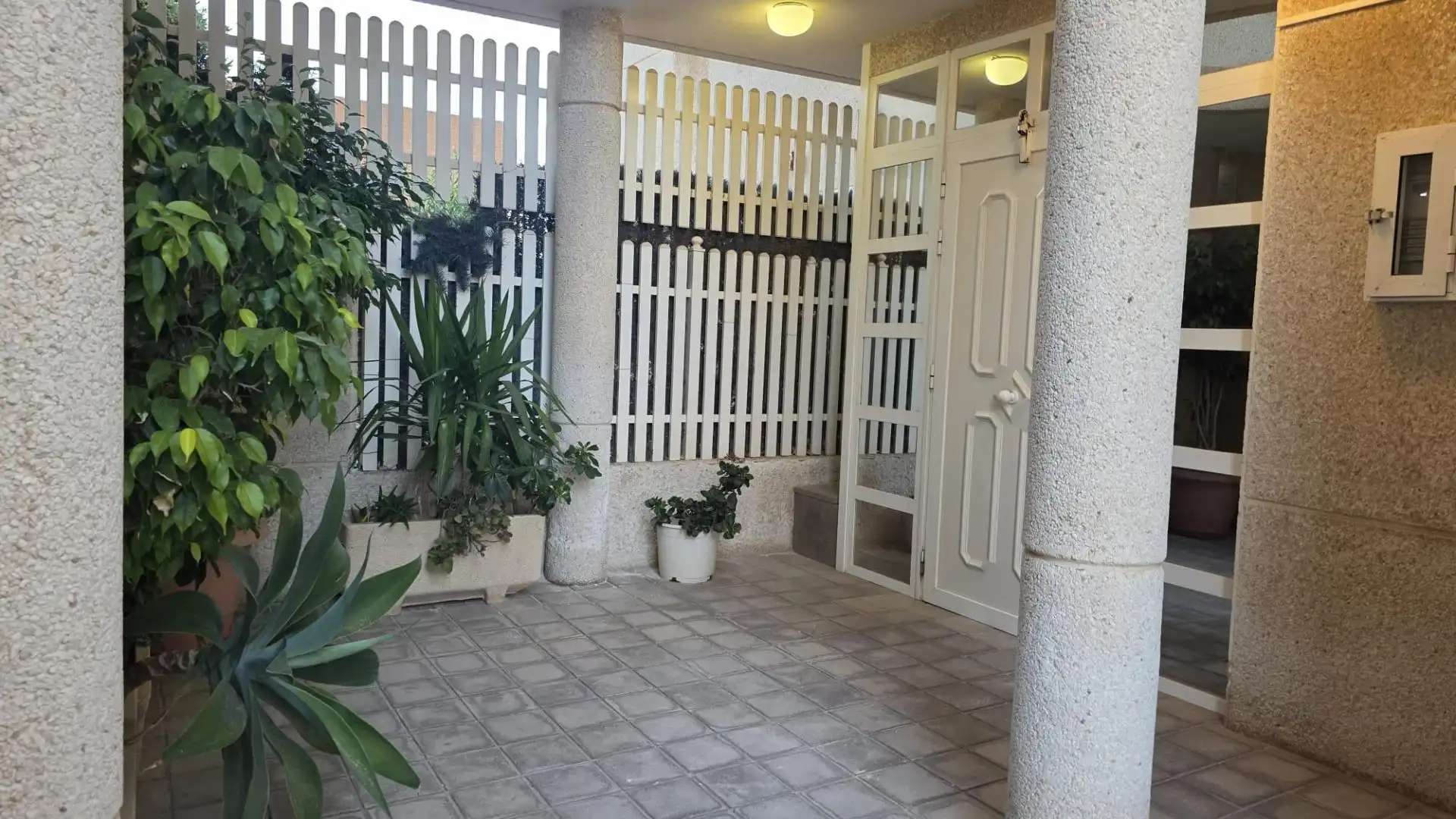 Bajo con piscina en venta en Playa Muchavista, imagen 51