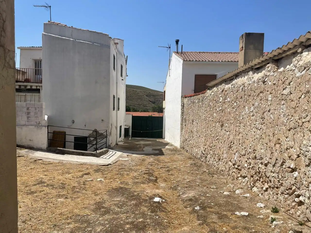 Vista exterior de Casa o chalet en venta en Barajas de Melo