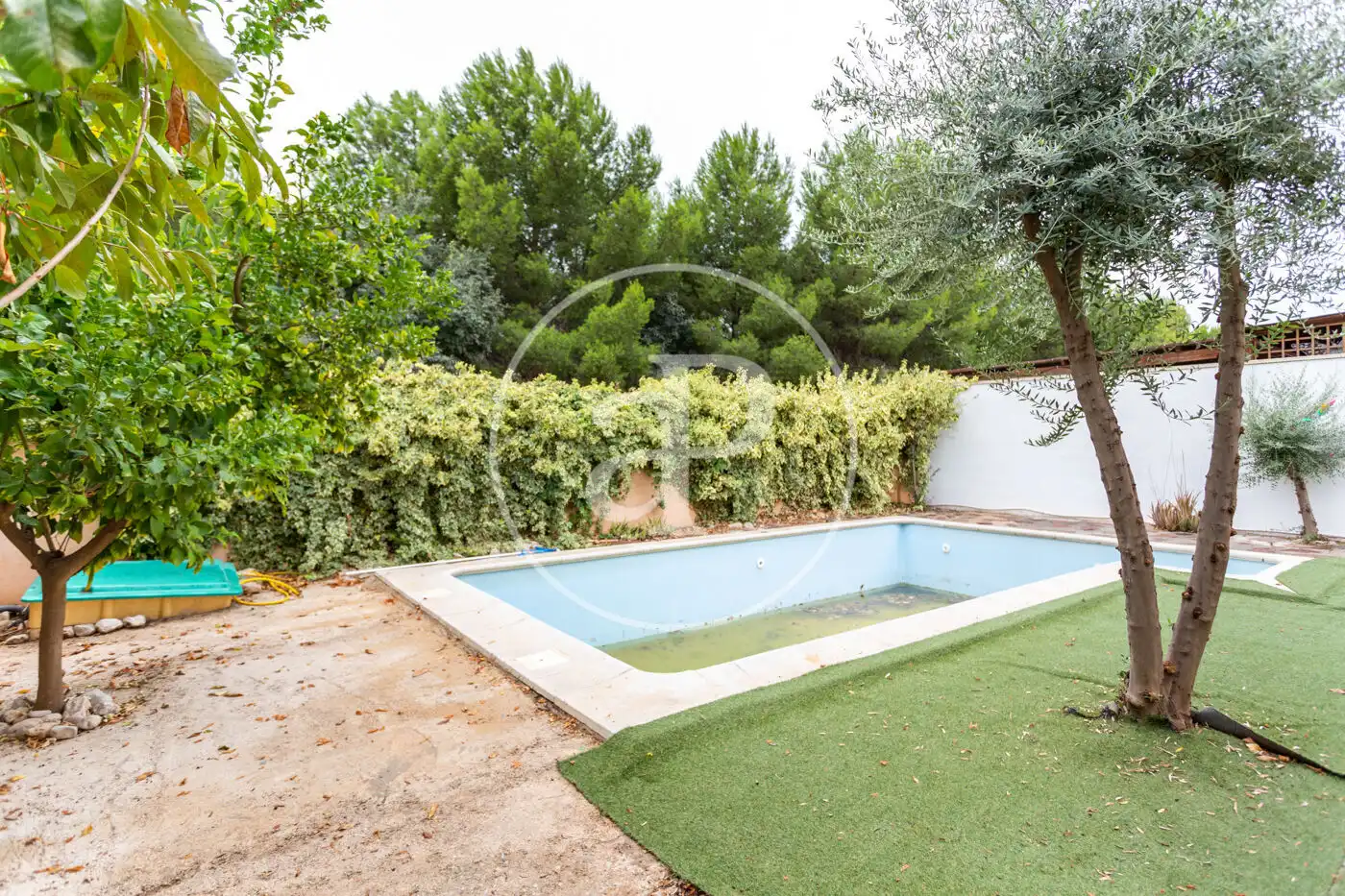 Piscina de Casa o xalet en venda en Riba-roja de Túria amb Calefacció, Jardí privat i Terrassa