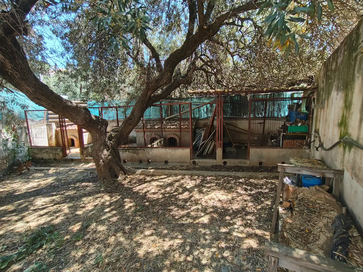 Vista exterior de Casa o xalet en venda en La Zubia amb Aire condicionat, Calefacció i Jardí privat