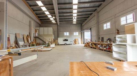 Venta Integral de Nave Industrial de 706 m2 en Parcela de 1.225 m2 con 2 Negocios en Activo Inmueble, Maquinaria y Licencias, imatge 2
