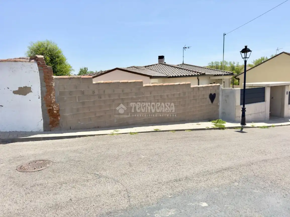 Vista exterior de Residencial en venta en Valdeavero