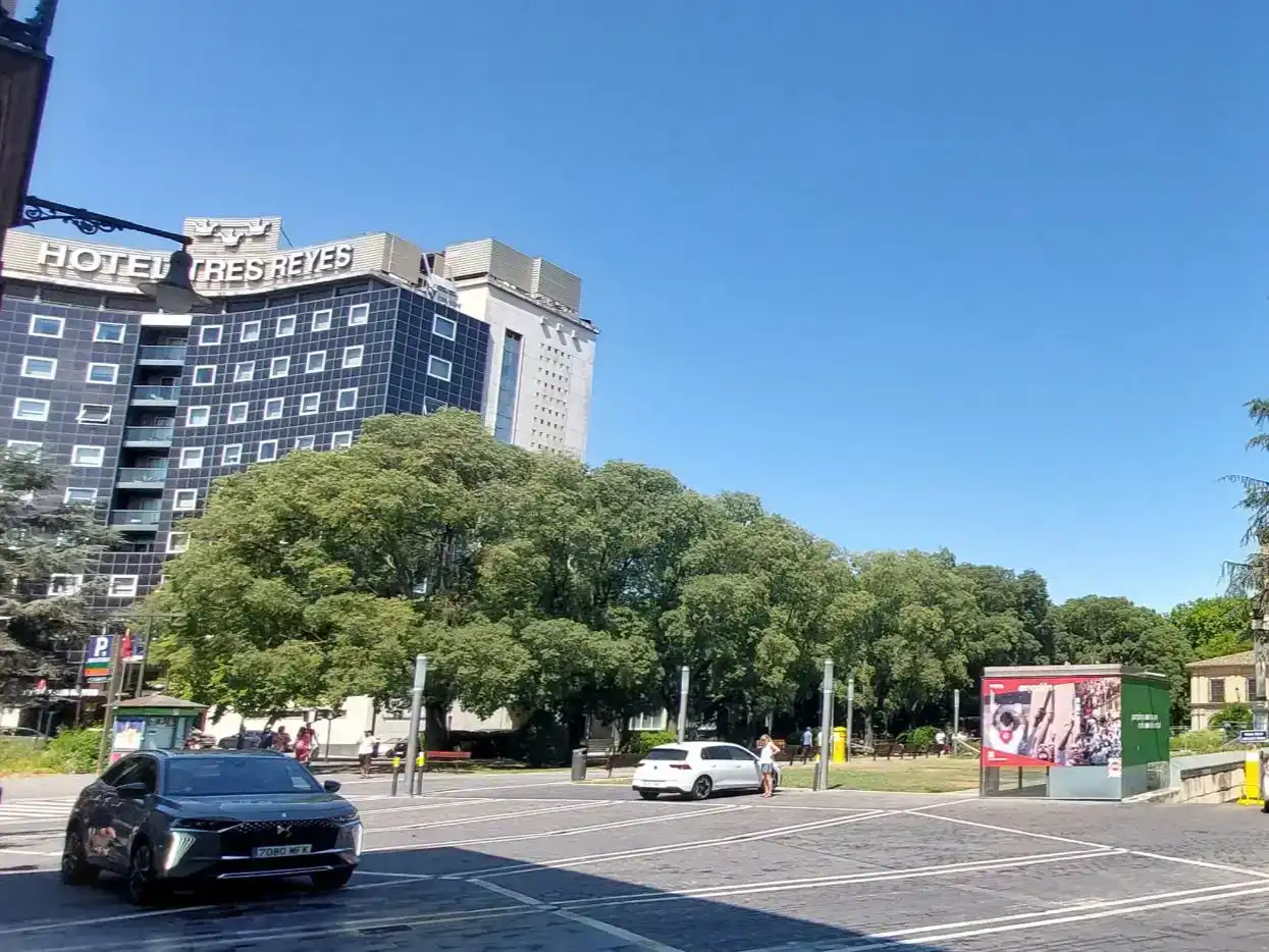 Vista exterior de Dúplex en venta en Casco Antiguo 