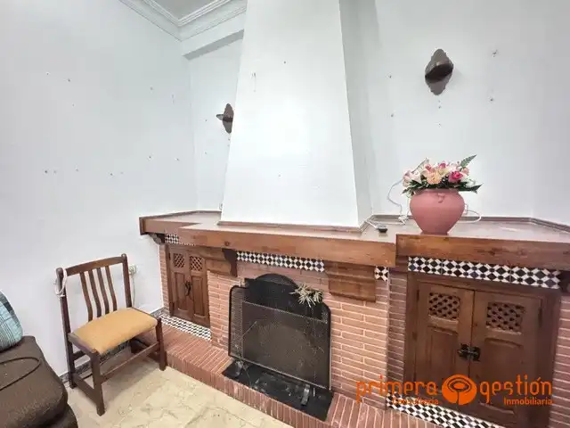 Casa o xalet en venda en Carmona amb Aire condicionat i Calefacció