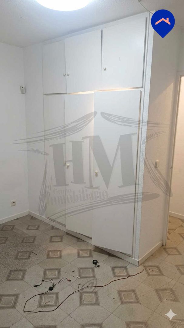 Flat for sale in  Madrid Capital  with Terrace and Alarm