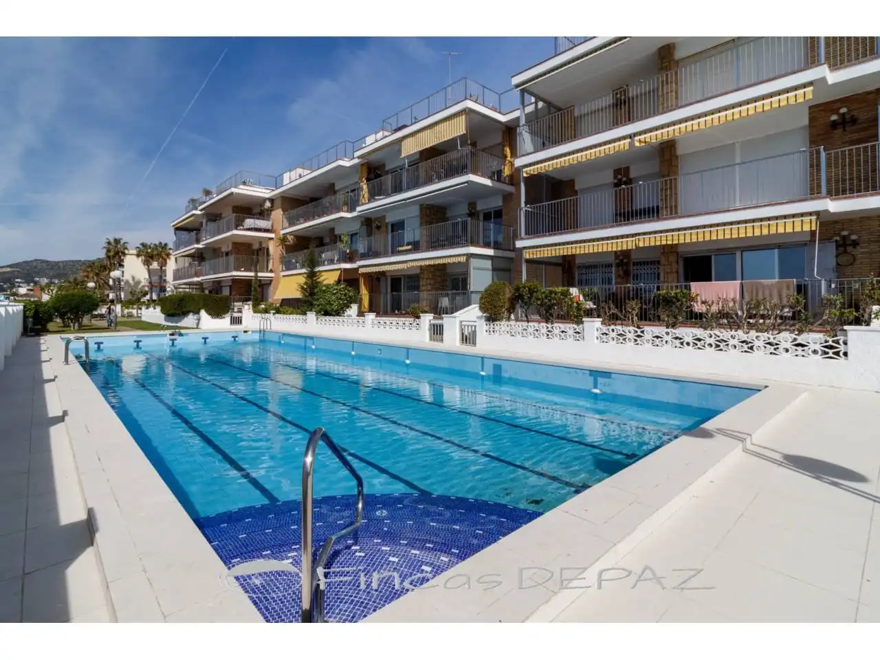 Swimming pool of Apartments for sale in Castelldefels  with Terrace, Storage room and Community pool