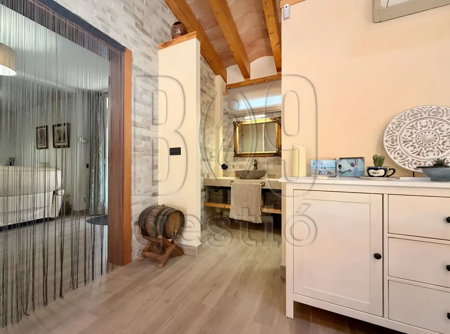 Bathroom of Detached homes for sale in Els Pallaresos  with Air Conditioner, Heating and Private garden