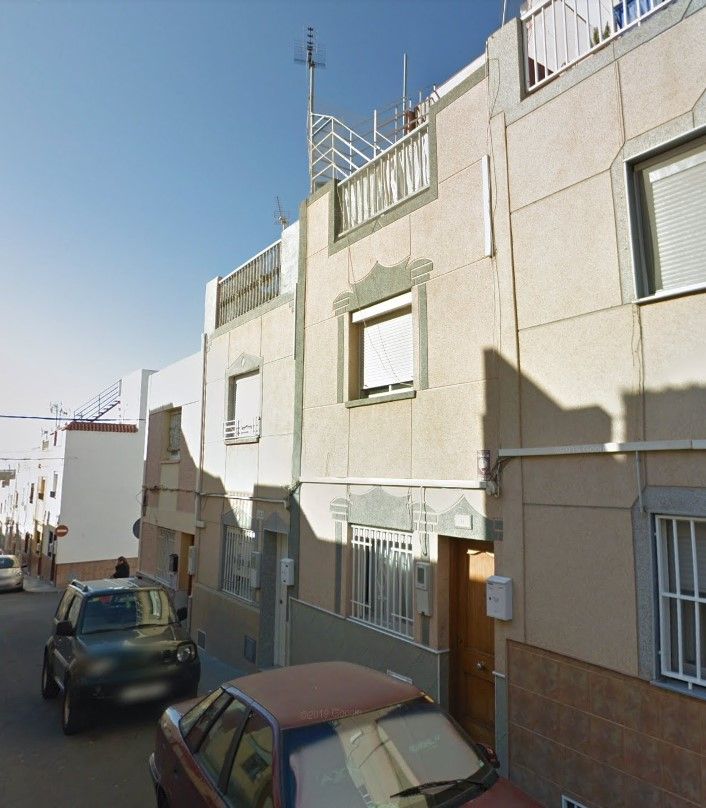 Exterior view of House or chalet for sale in  Almería Capital