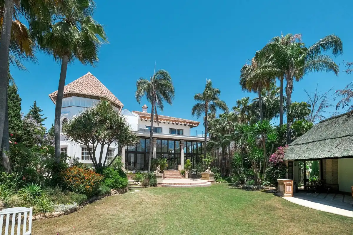 Villa mit Pool zum Verkauf in Calle los Granados 18