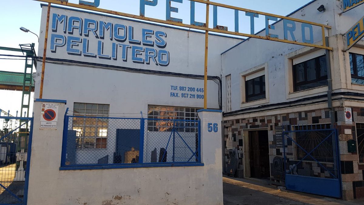 Exterior view of Industrial buildings for sale in León Capital 