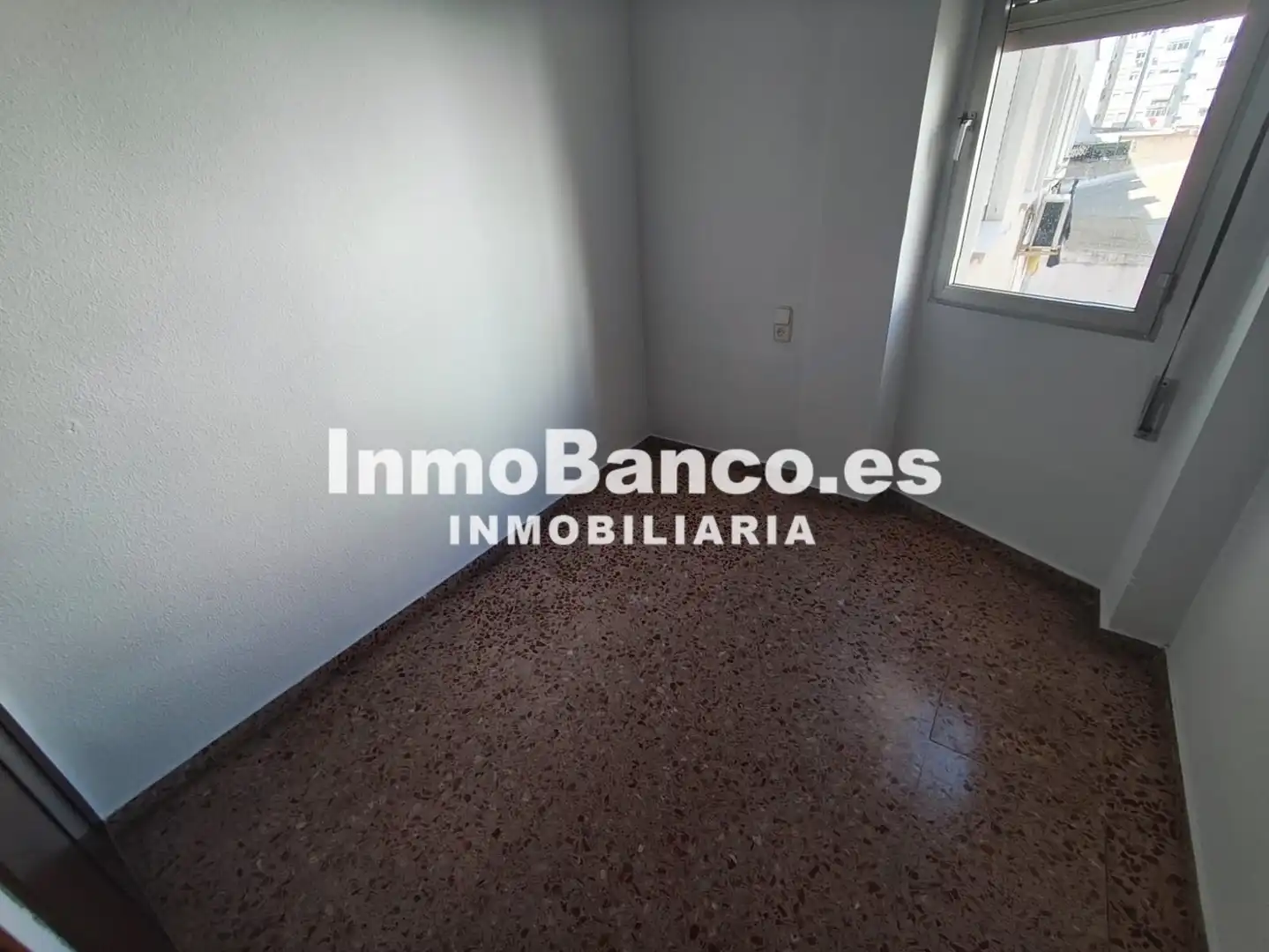 Flat with terrace for sale in Carrer del Poeta Llorente 25, imagen 22