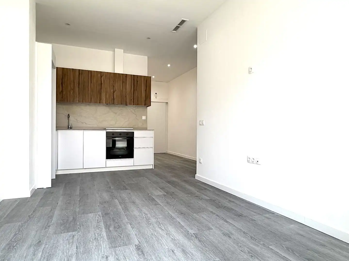 Kitchen of Flat for sale in Sant Boi de Llobregat  with Air Conditioner, Heating and Parquet flooring