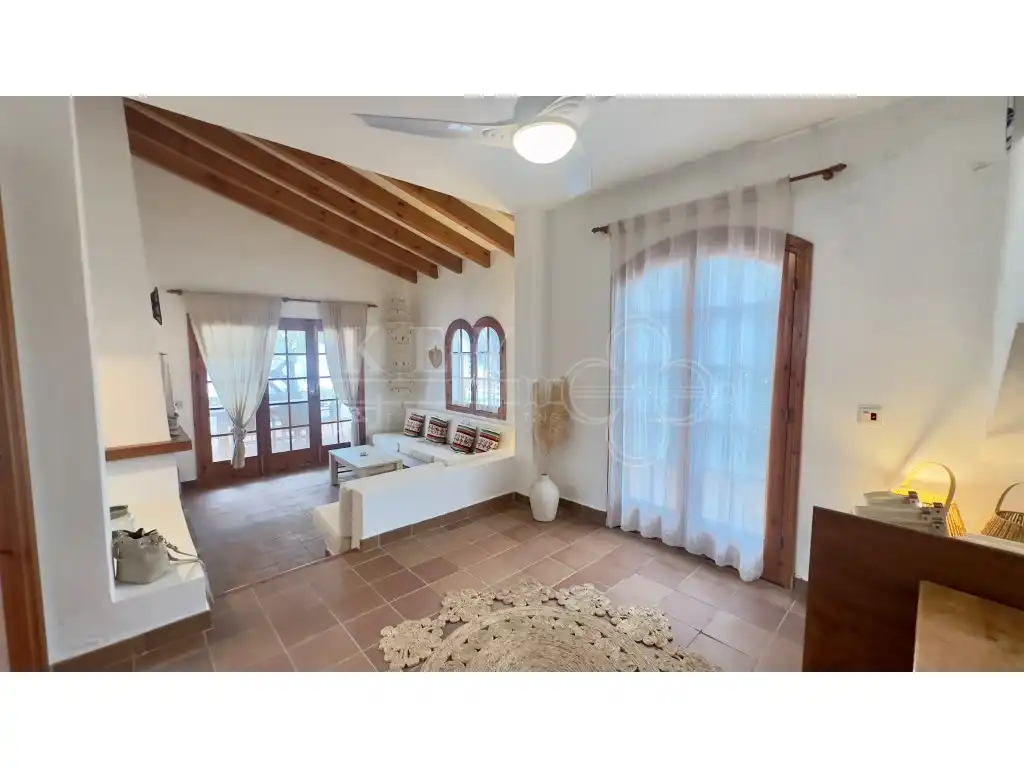 Sala de estar de Casa o chalet en venta en Ciutadella de Menorca con Piscina