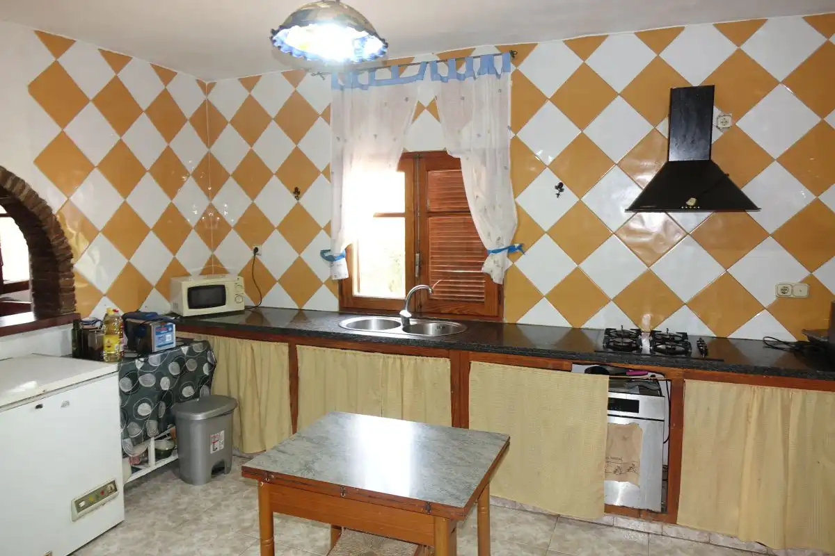 Cuina de Casa o xalet en venda en Órgiva amb Terrassa