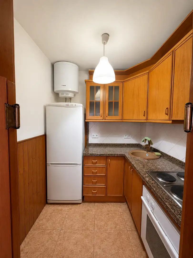Cocina de Piso de alquiler en Reus con Aire acondicionado, Amueblado y Horno