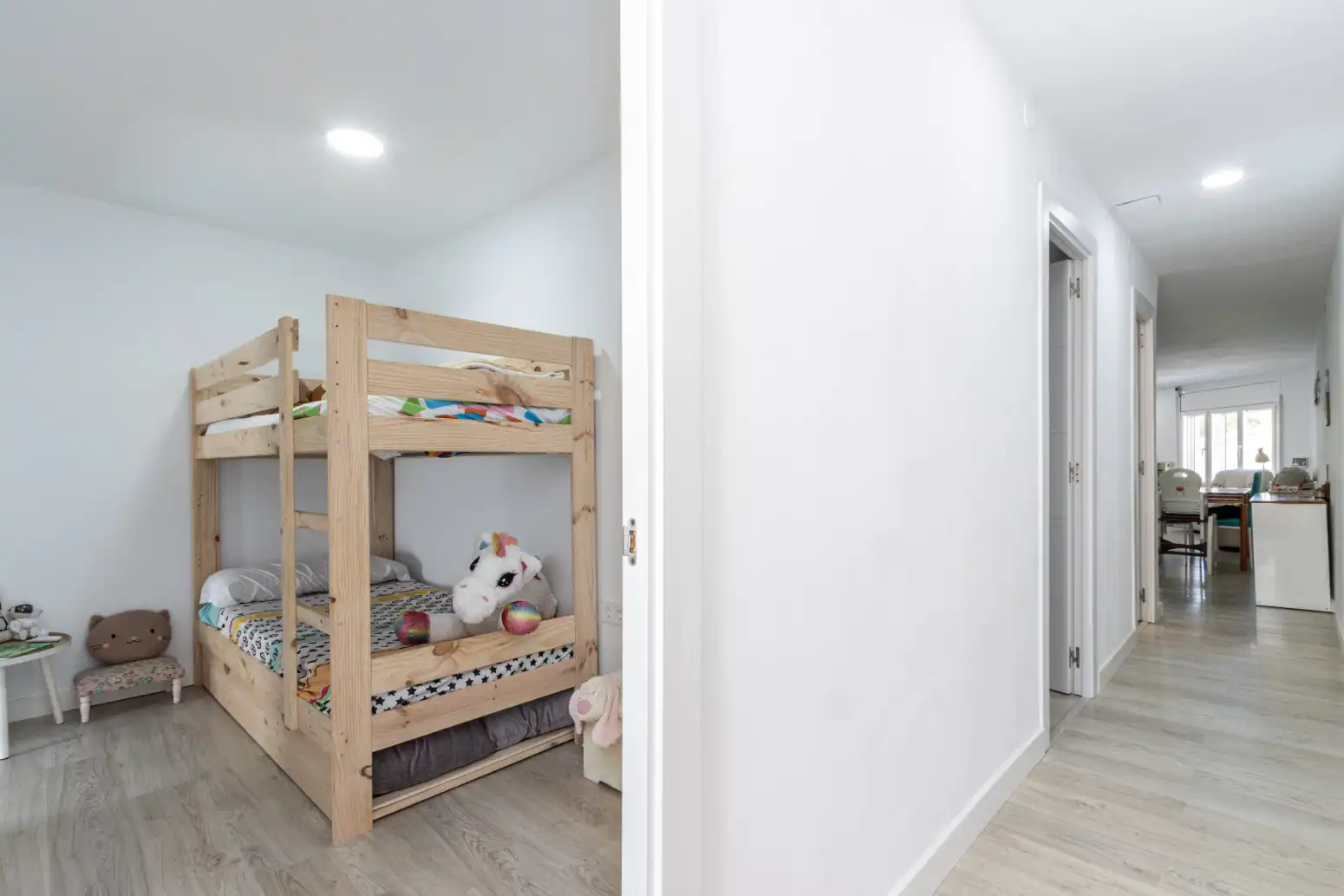 Bedroom of Flat for sale in Terrassa  with Heating, Parquet flooring and Terrace