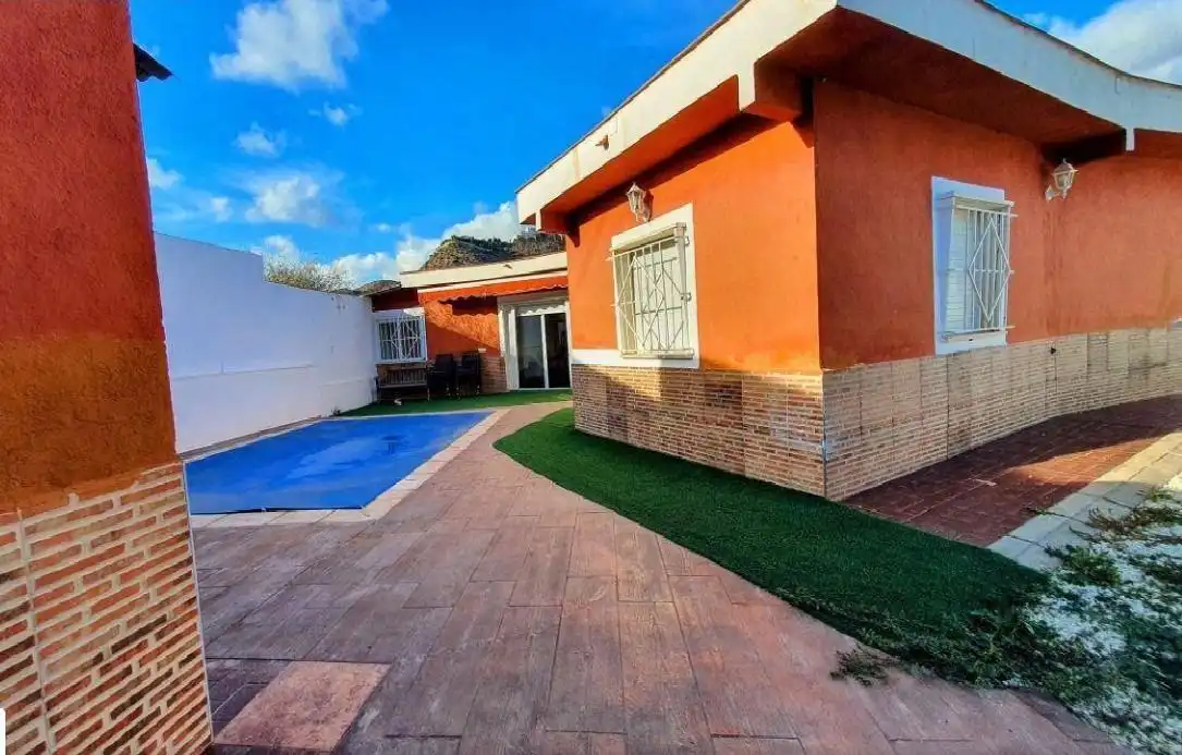 Chalet con piscina en venta en Los Collados-Los Geraneos, imagen 19