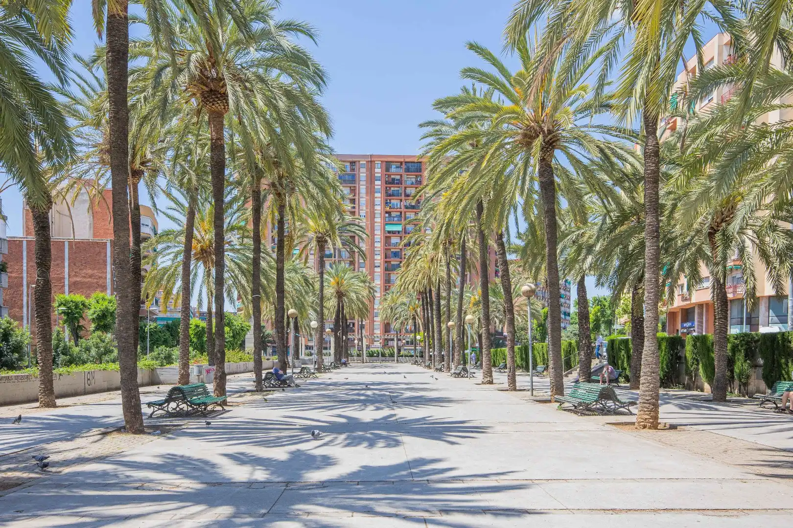 Außenansicht von Wohnung zum Verkauf in Badalona mit Klimaanlage, Heizung und Möbliert