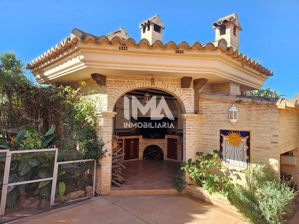 Casa o xalet en venda en L'Eliana amb Aire condicionat, Calefacció i Jardí privat