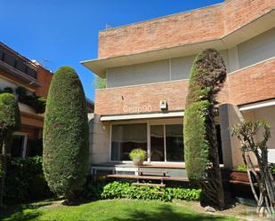 Vista exterior de Pis en venda en  Lleida Capital amb Terrassa, Piscina i Balcó