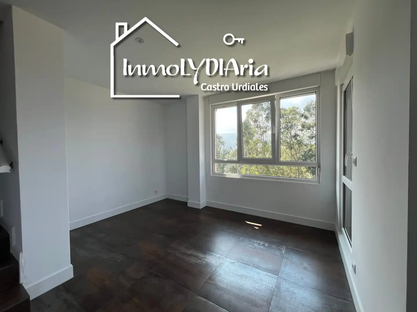 Bedroom of Houses for sale in Castro-Urdiales  with Heating, Private garden and Terrace