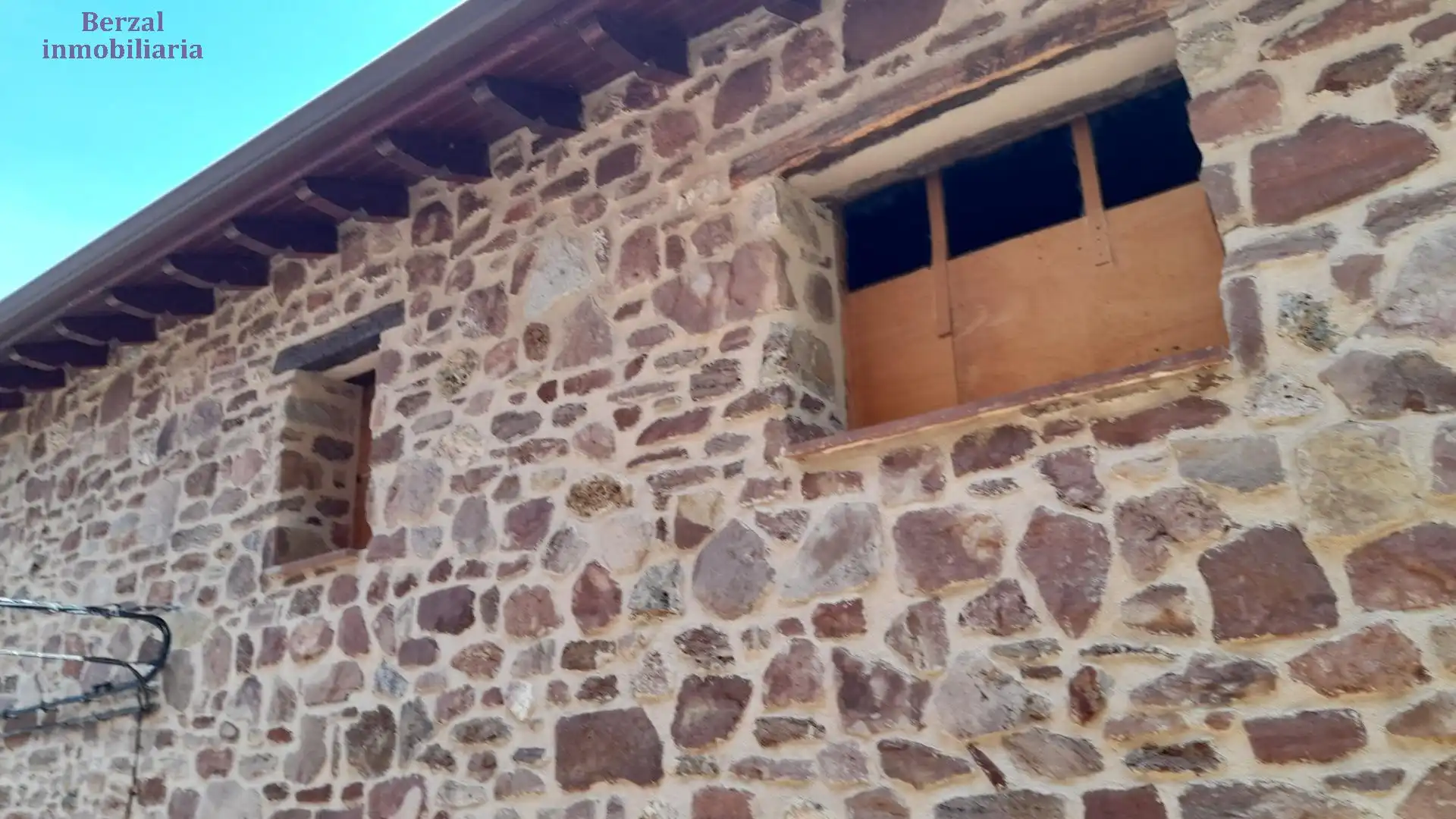 Vista exterior de Casa o xalet en venda en Viniegra de Abajo
