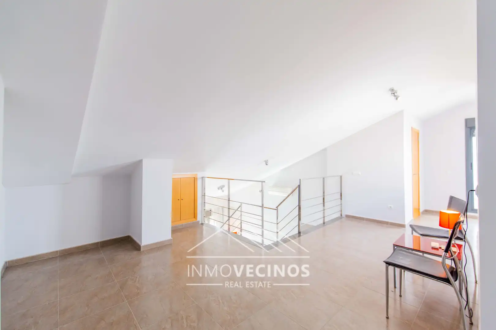 Sala d'estar de Dúplex de lloguer en Valencia amb Moblat