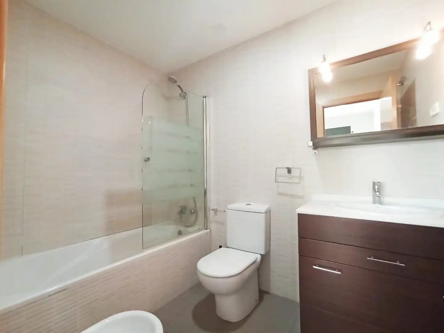 Badezimmer von Maisonette zur Miete in Terrassa mit Klimaanlage, Heizung und Terrasse