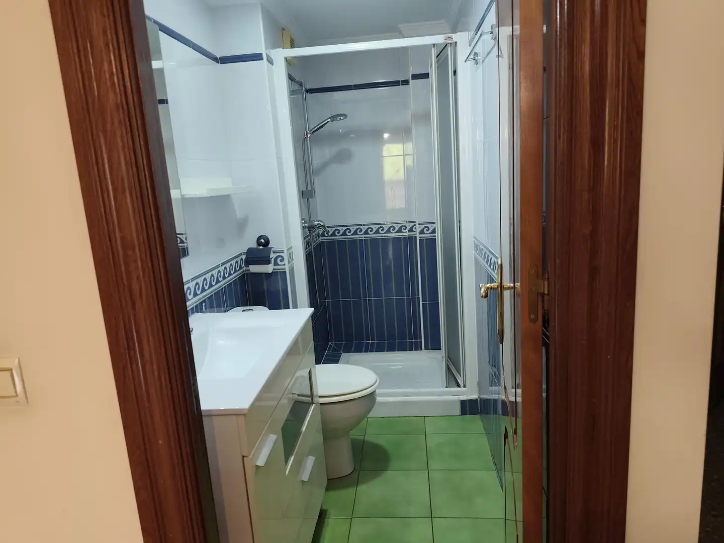Baño de Apartamento en venta en Ciudad Jardín