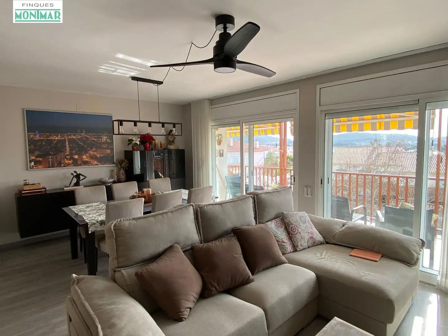 Living room of Attic for sale in Sant Pere de Ribes  with Heating, Private garden and Parquet flooring