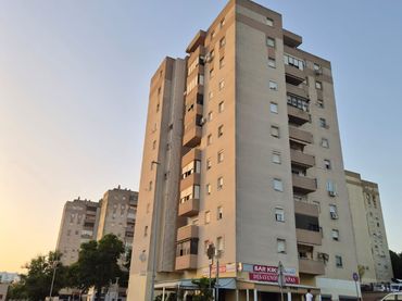 Piso con balcón en venta en Jerez Sur