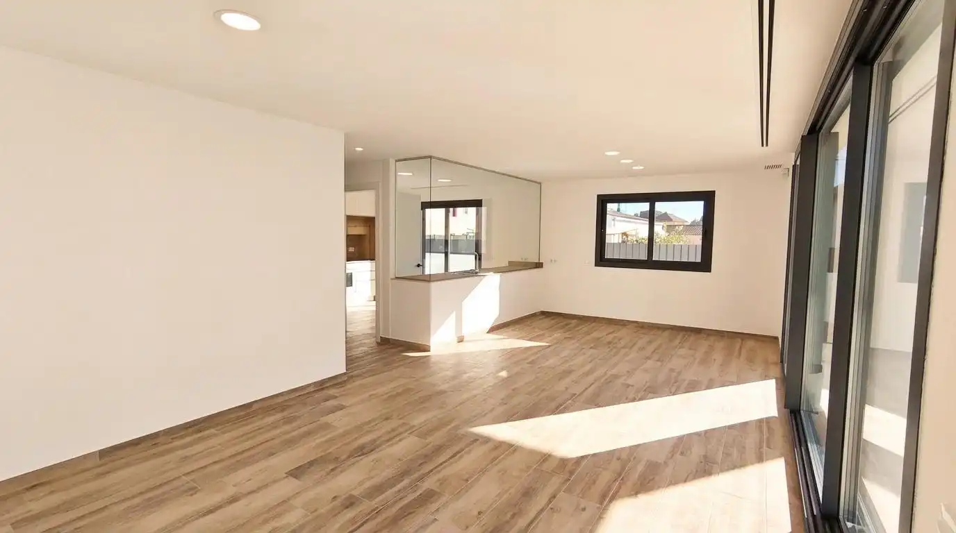 Sala d'estar de Casa o xalet en venda en El Vendrell amb Aire condicionat, Calefacció i Terrassa
