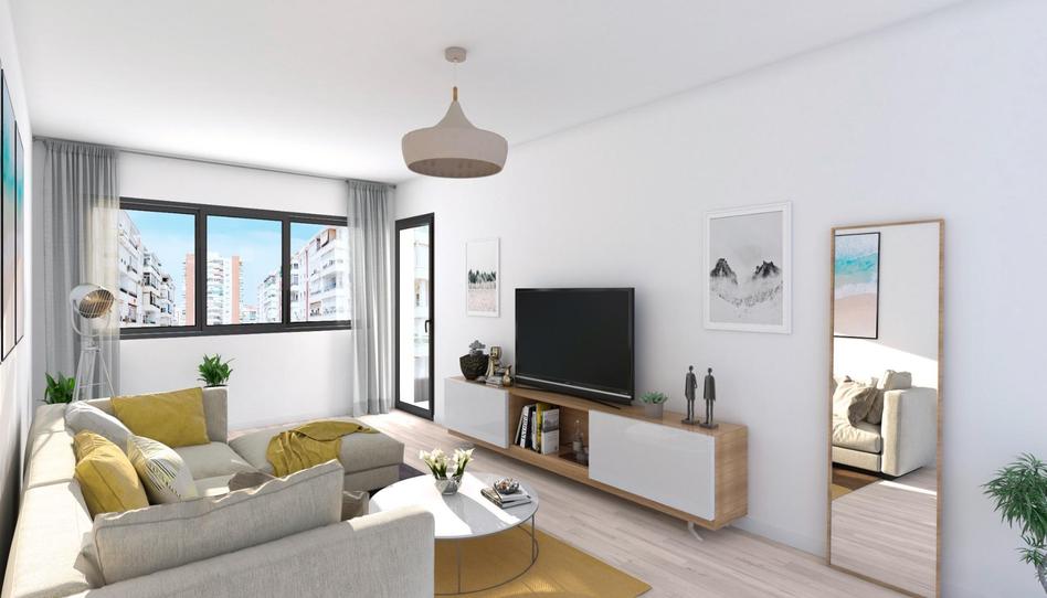 Foto 1 de Apartament en venda a Los Castillejos - La Trinidad, Málaga