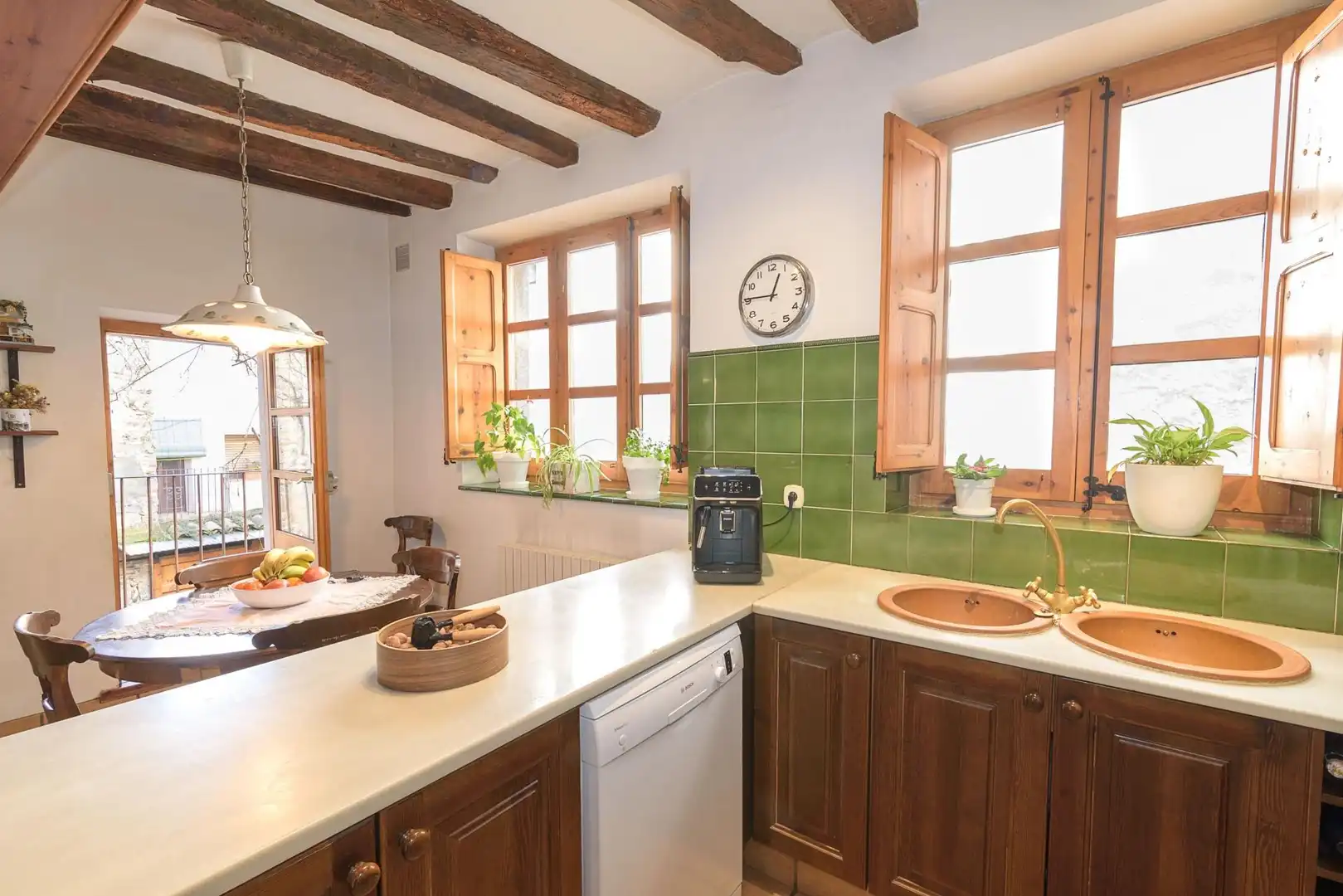 Cocina de Finca rústica en venta en Organyà con Calefacción