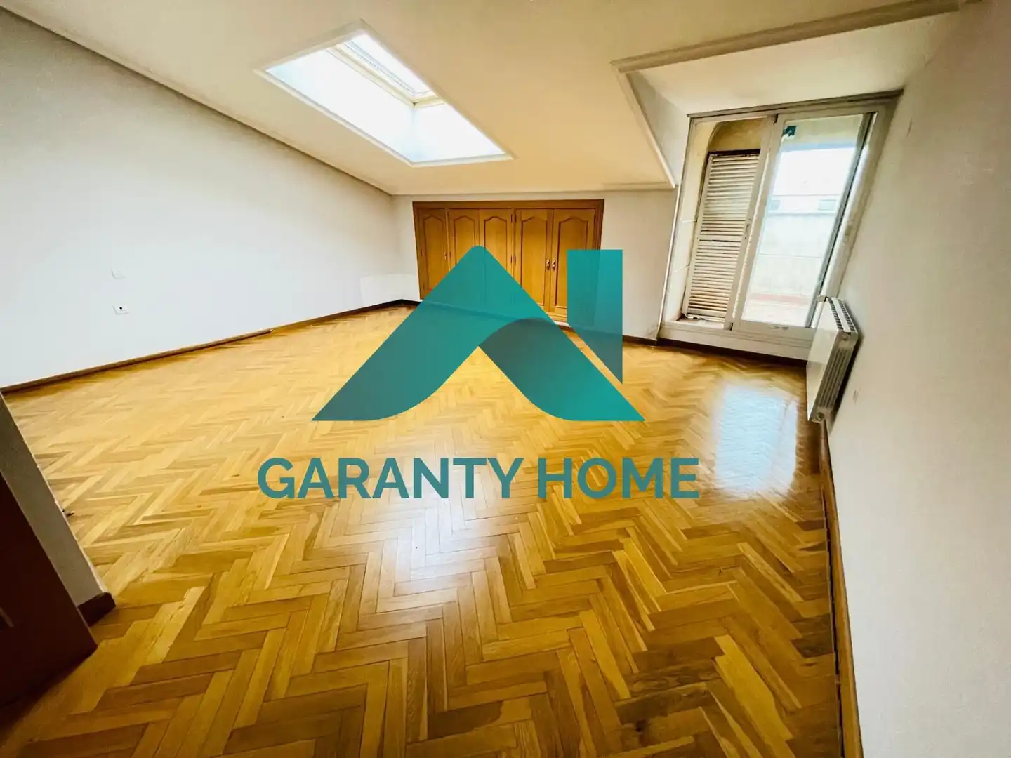 Piso en venta en Cáceres con Aire acondicionado, Calefacción y Parquet