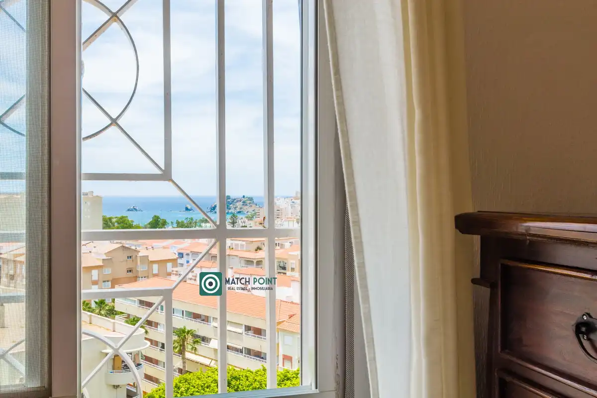 Bedroom of Detached homes for sale in Almuñécar