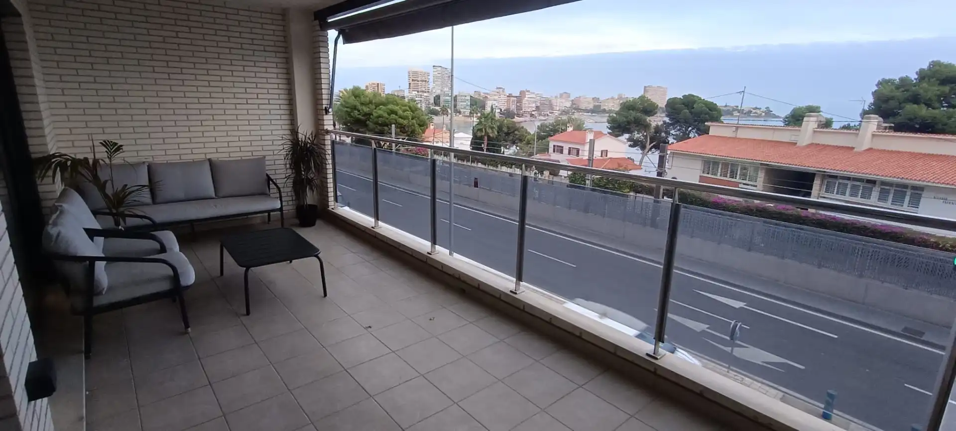 Terrassa de Pis de lloguer en Alicante / Alacant amb Aire condicionat, Parquet i Terrassa
