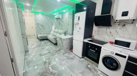 Foto 2 de Pis en venda a C/ Maestro Chueca, Barrio de las Fronteras, Madrid