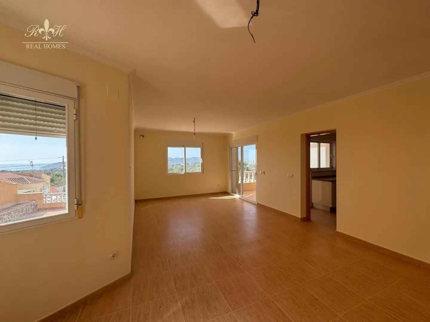 Living room of Houses for sale in L'Alfàs del Pi  with Air Conditioner, Heating and Swimming Pool