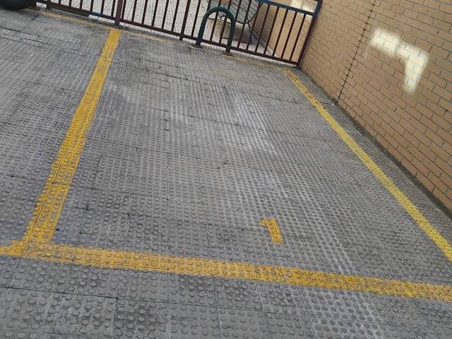 Garaje en Alquiler en Carretera de Carabanchel a Aravaca, 9 en Campamento