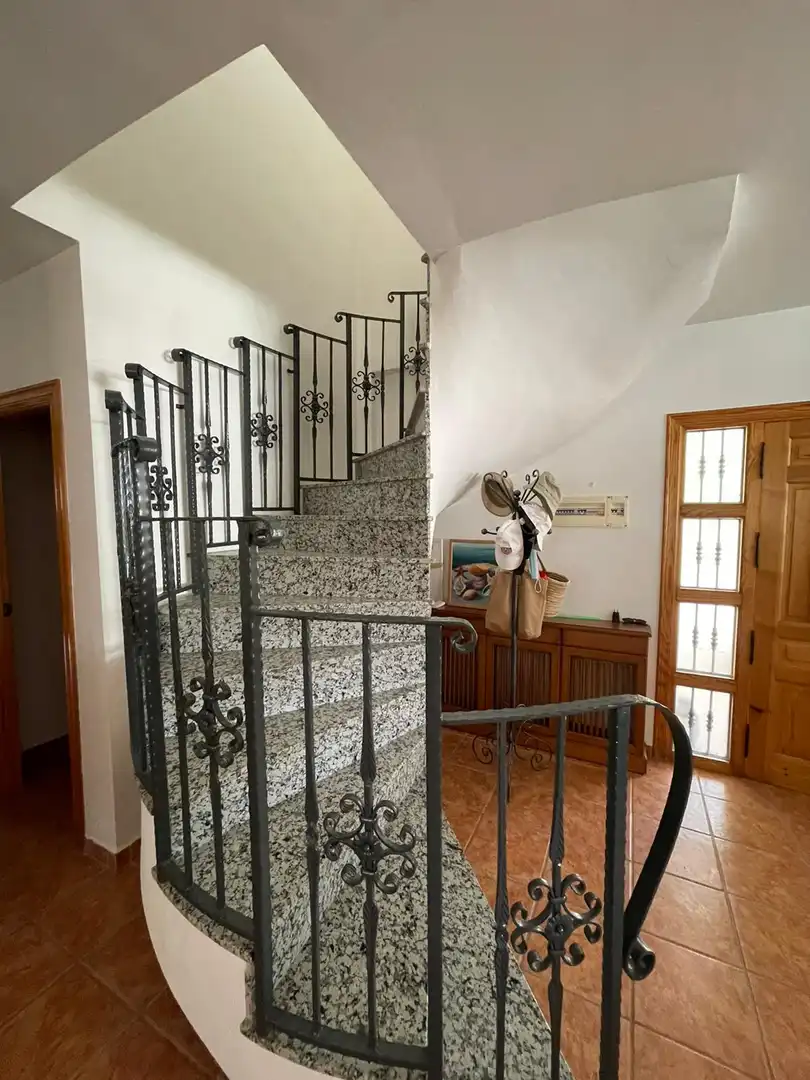 Houses for sale in Cehegín  with Air Conditioner, Heating and Private garden