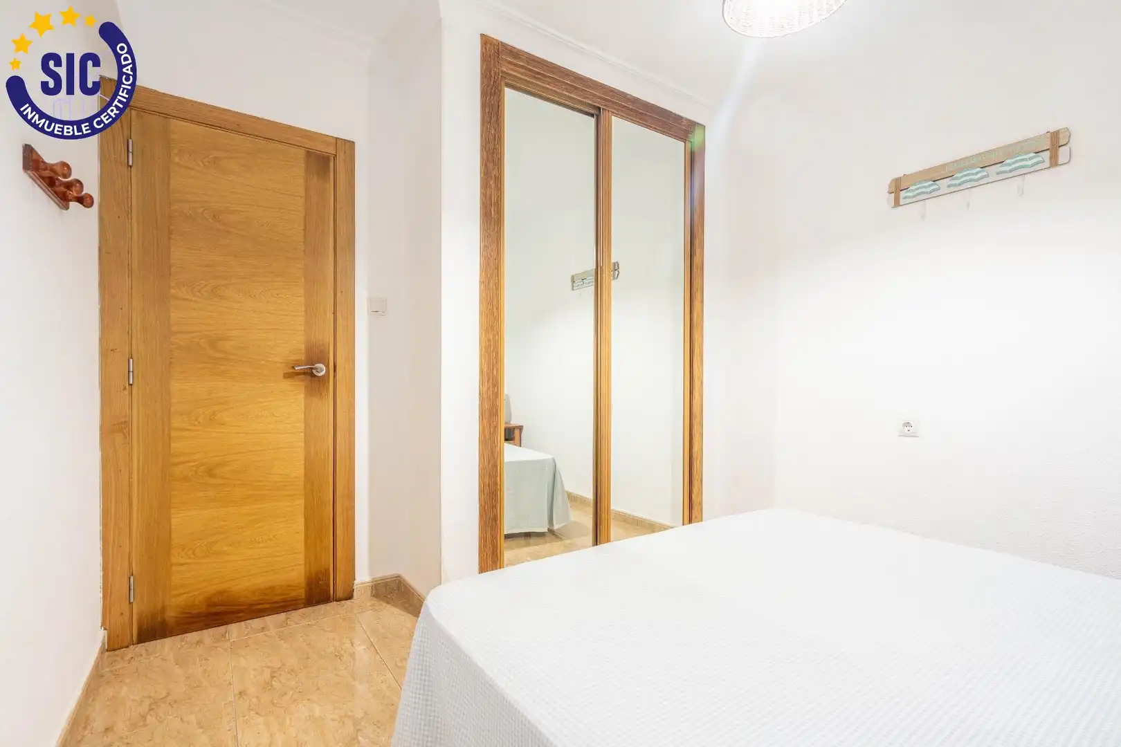 Dormitori de Apartament en venda en Sueca amb Terrassa i Balcó
